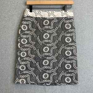 Banana Republic Skirt Womens 4 Gray White Chambray Floral Pencil Straight Work